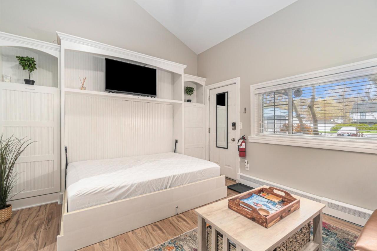 Arrowhead Resort Saugatuck Esterno foto
